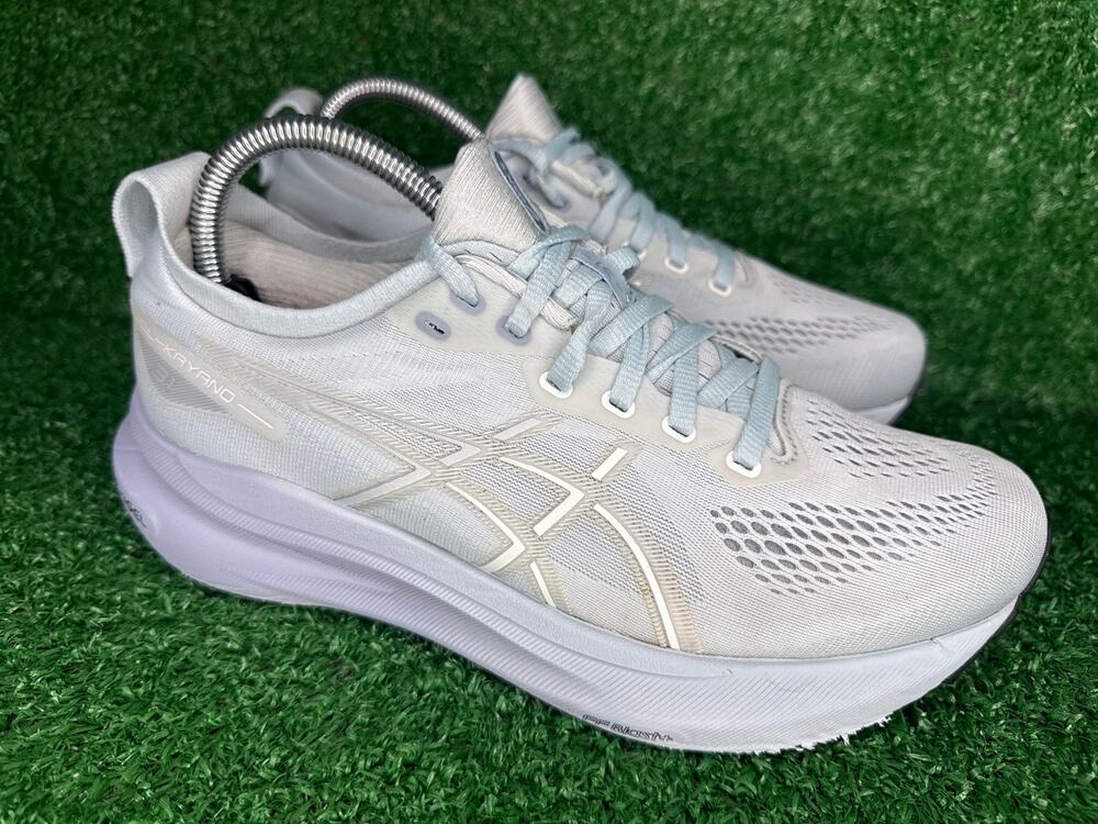 ASICS Gel-Kayano 31 Womenās Running Shoes Pure Aqua Silver Size 8